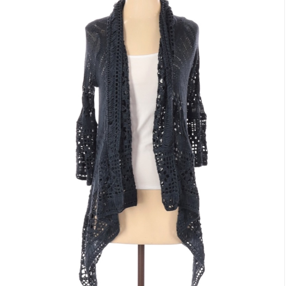(NEW) NAOMI Cardigan